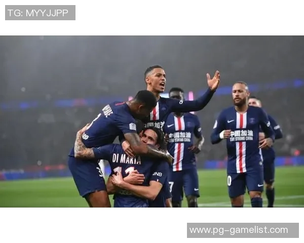 国王杯激战巴黎圣日耳曼险胜波尔图乌龙球成比赛转折点分析