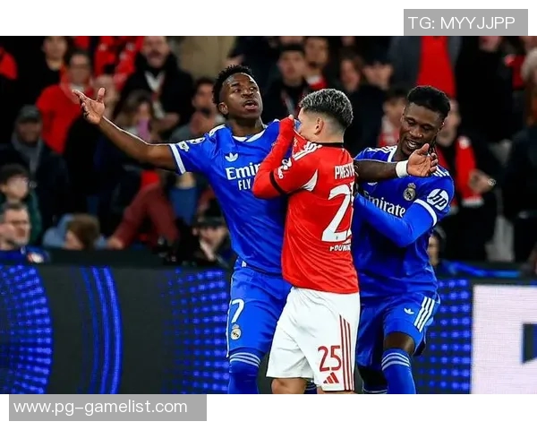 欧联杯惊天冷门波尔图大胜皇马红牌事件引发全场热议