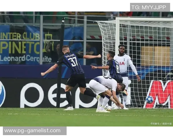 欧联杯热刺与巴萨激战成平局战术分析揭示关键瞬间失误